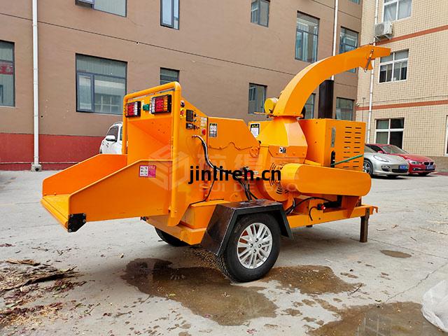 樹枝(zhi)粉(fen)碎機