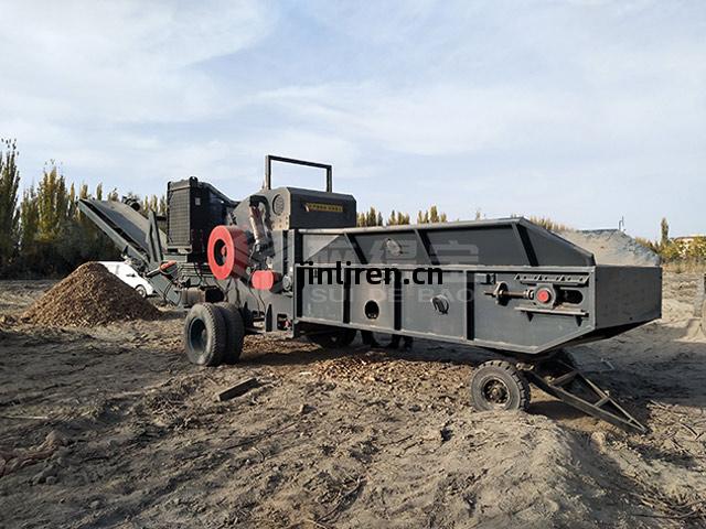 移(yi)動(dong)式(shi)木材破(po)碎(sui)機